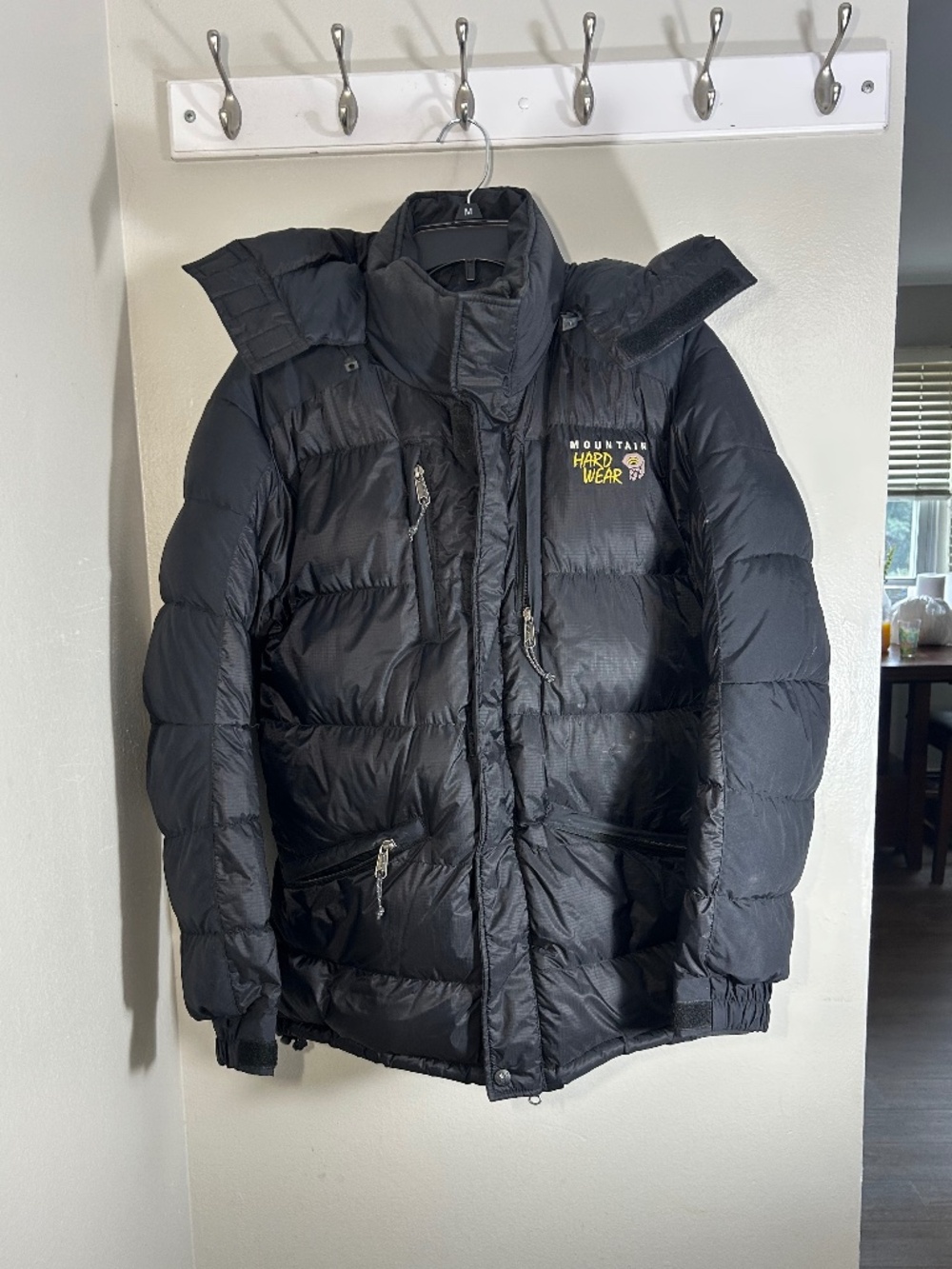 Mountain Hardwear Puffer Jacket Mens Size Small Hiking Outdoors Hooded